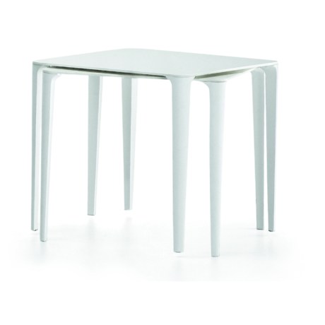 nene-stoivazomeno-tetragono-trapezi-1664793590